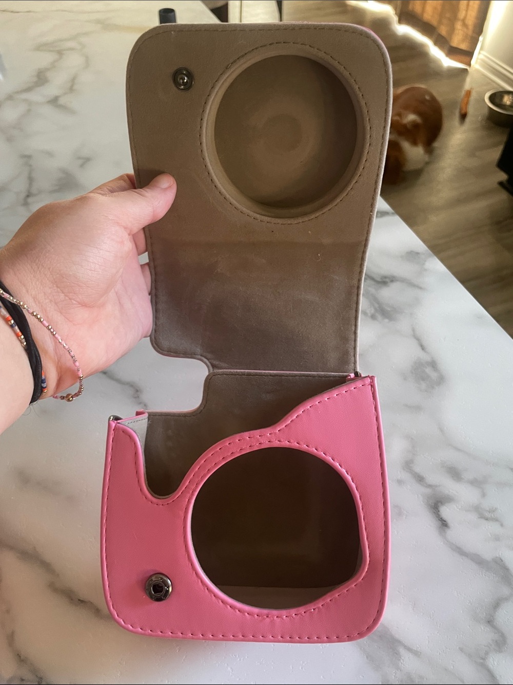 Fujifilm Instax Mini 9 Polaroid Camera with Bright Pink Matching Case - Picture 6 of 7